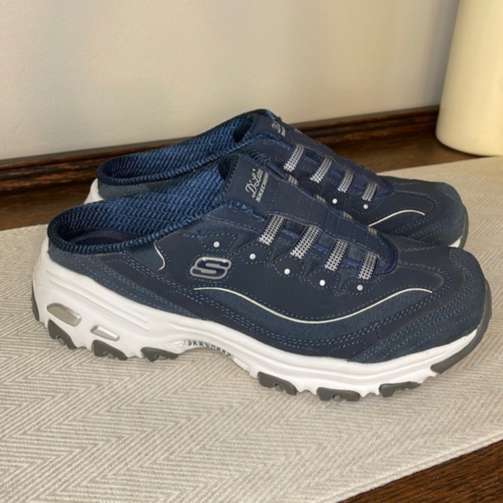 Sketchers Wide Fit Air-Cooled Memory foam D'lites - Resilient Size‎ 9W